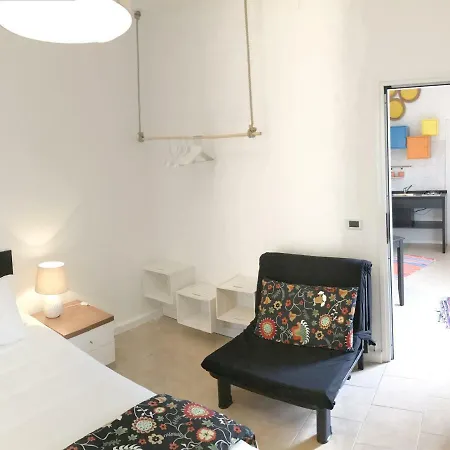 Apartment 8 Vicolo Augustus *